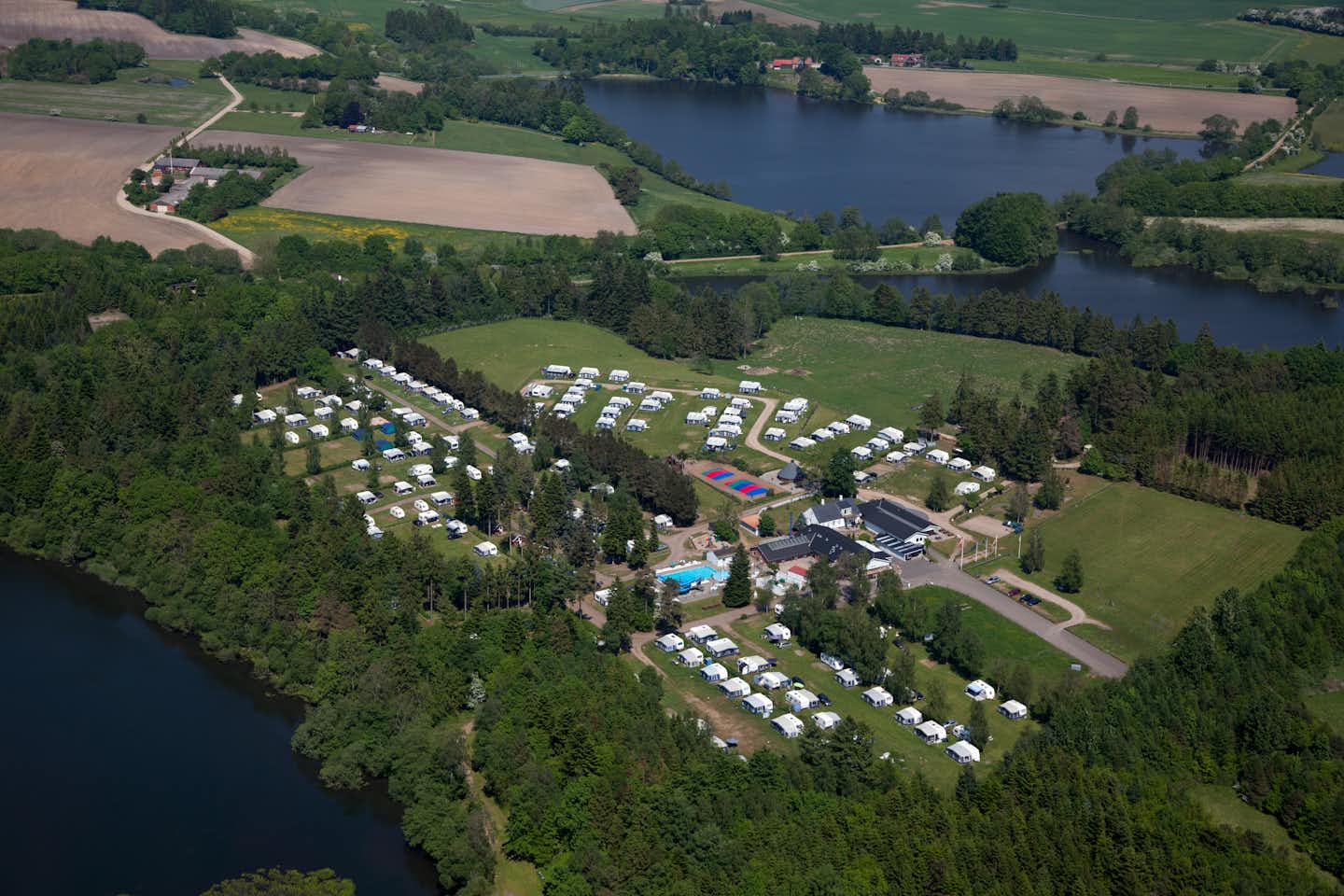 Vestbirk Camping - Campingplatz aus der Vogelperspektive