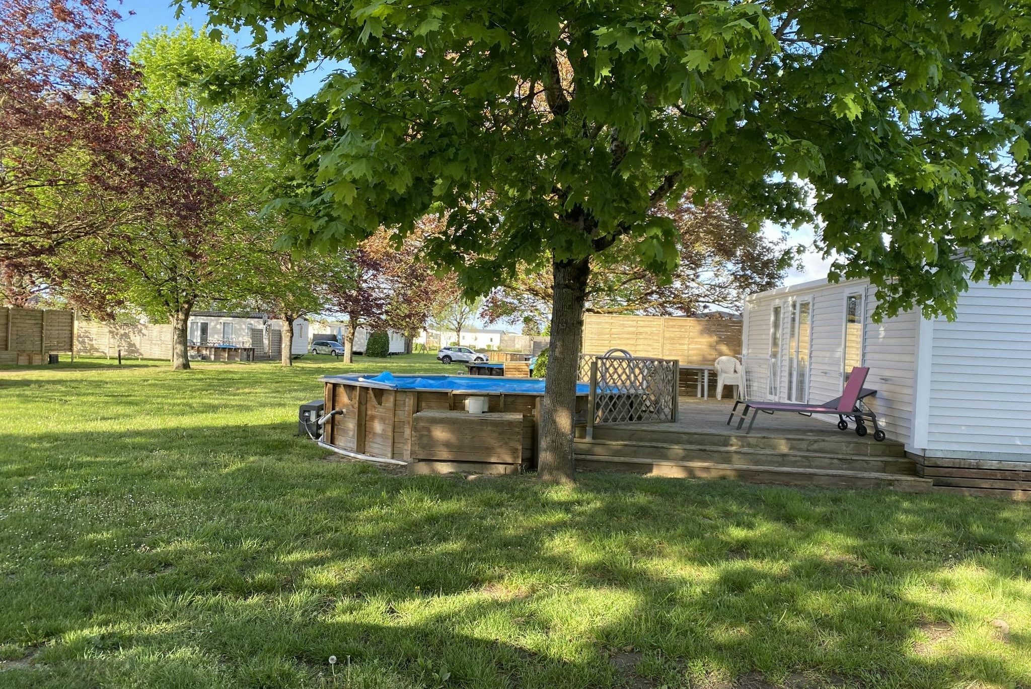 Villa Cottage - Résidences de Bréhémont  - Mobilheim mit eigenem Pool auf dem Campingplatz