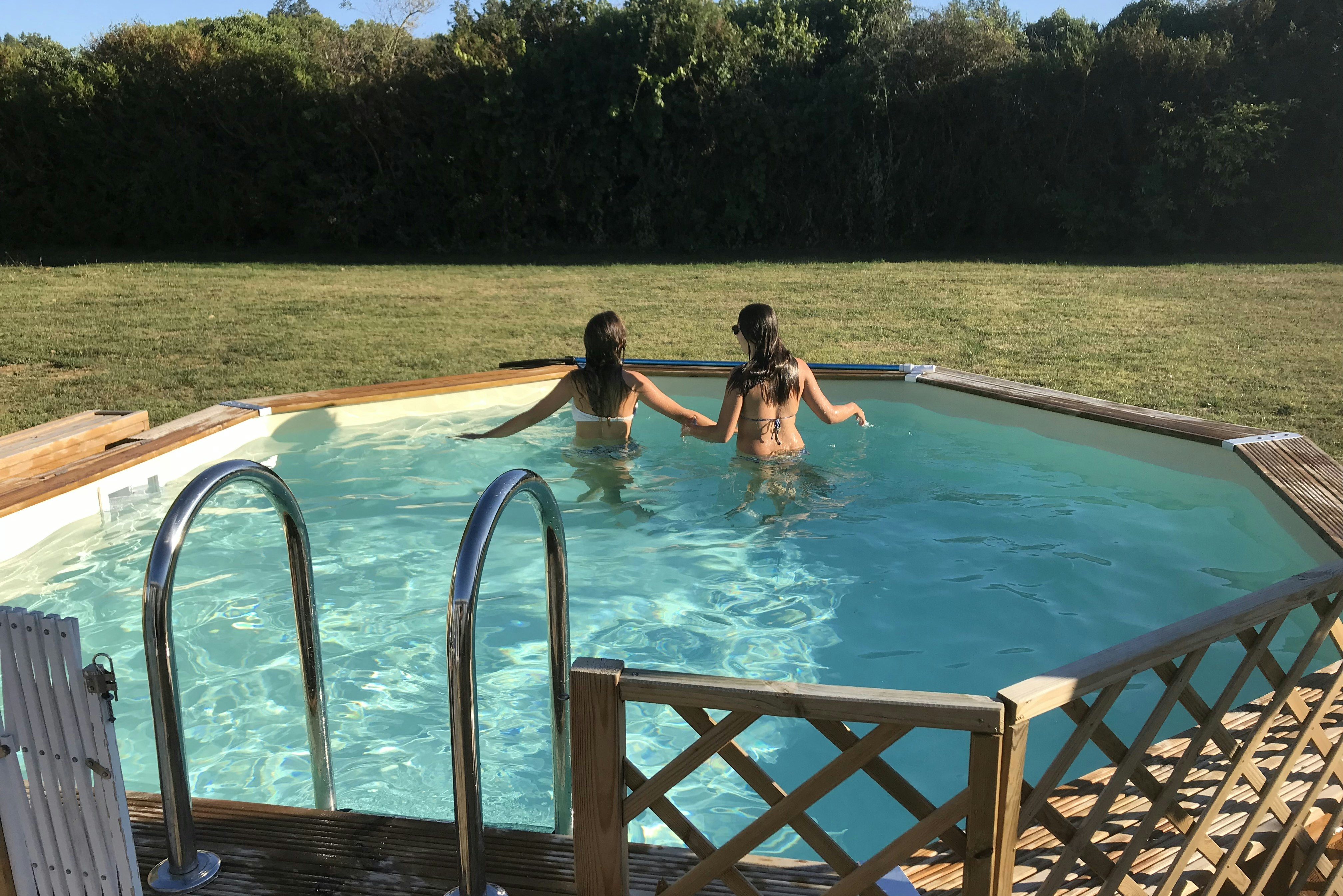 Villa Cottage - Résidences de Bréhémont - Privater Pool auf dem Campingplatz