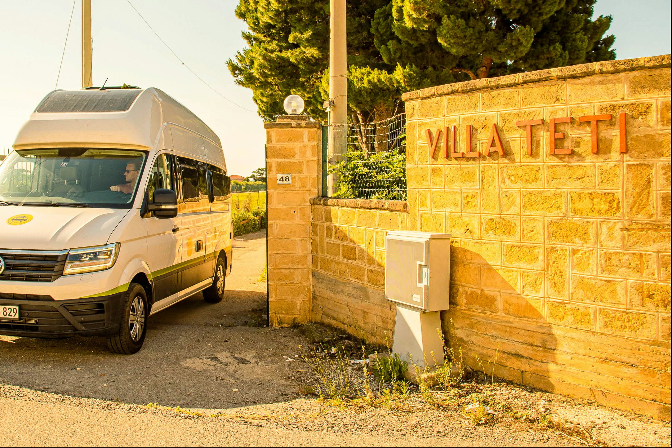 Villa Teti - Eingang des Campingplatzes