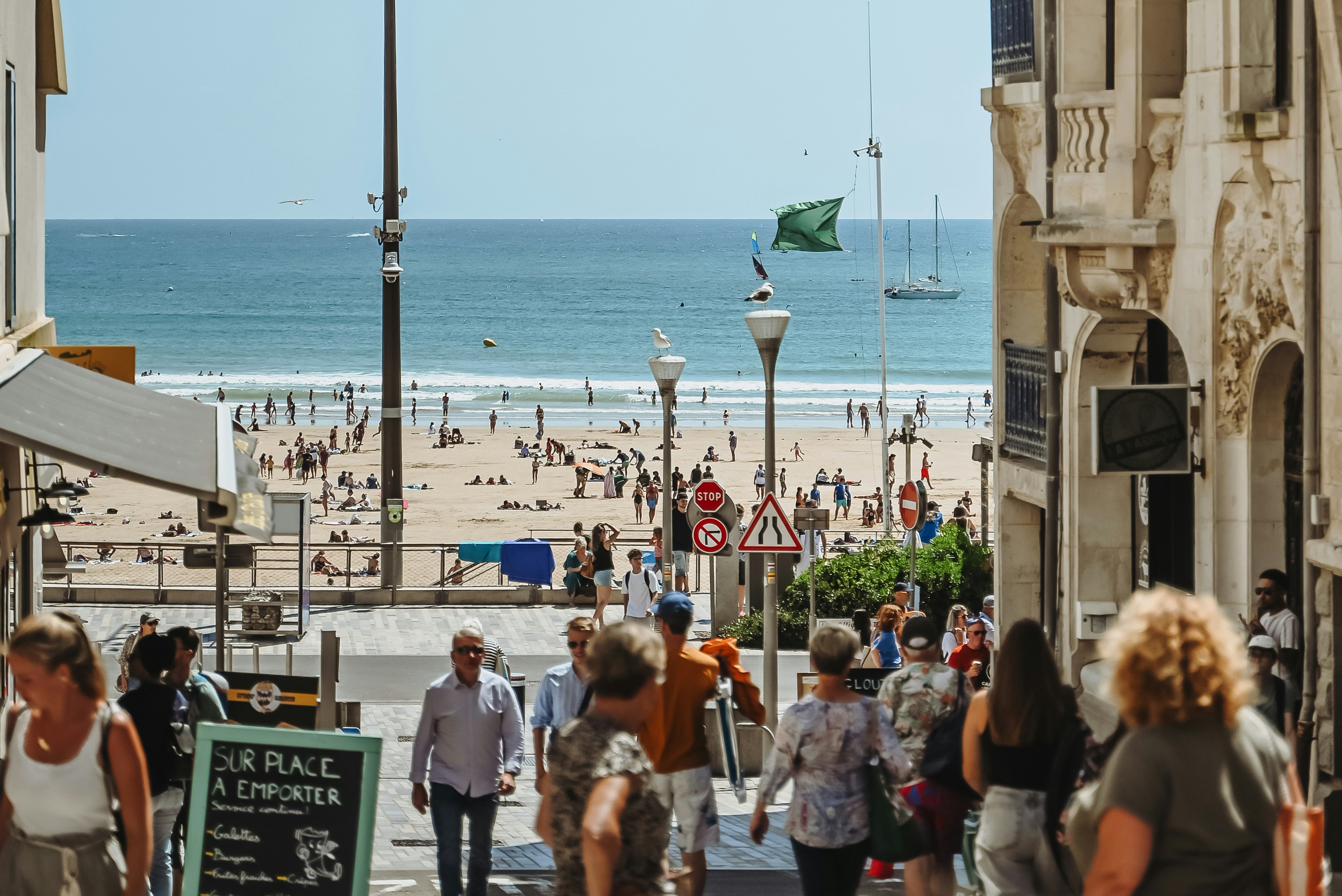 Camping Village de la Guyonnière - Blick auf den Strand in der Umgebung des Campingplatzes
