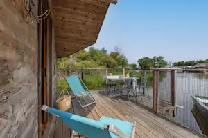 Sandaya Village Flottant de Pressac - Terrasse Mobilheim auf dem Wasser