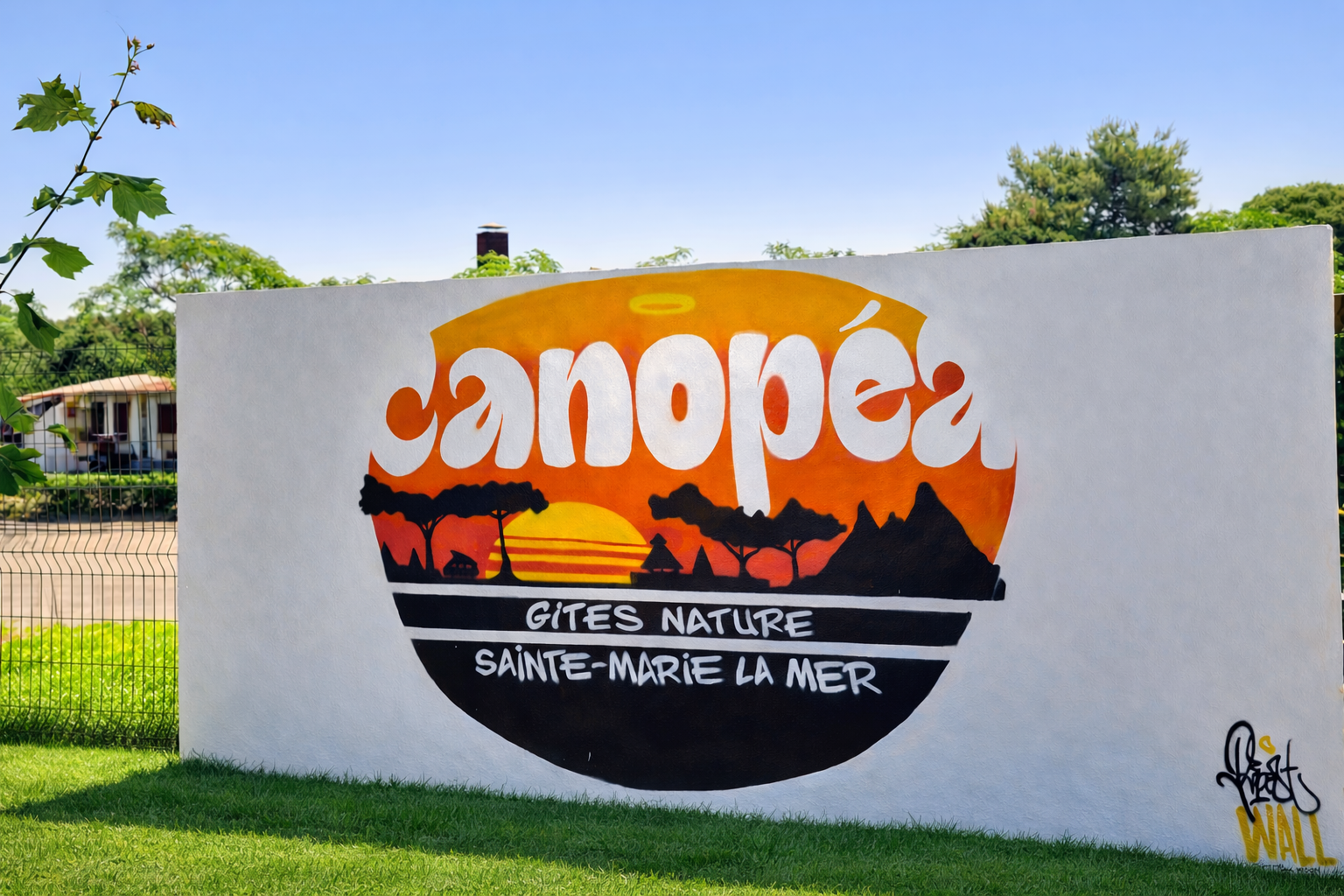 Village vacances ULVF – Canopéa - Eingangsschild des Campingplatzes