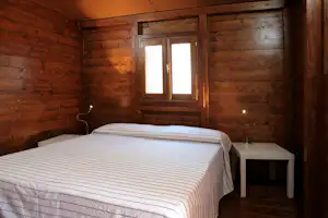 Villaggio Camping Calapineta - Chalet doppelzimmer