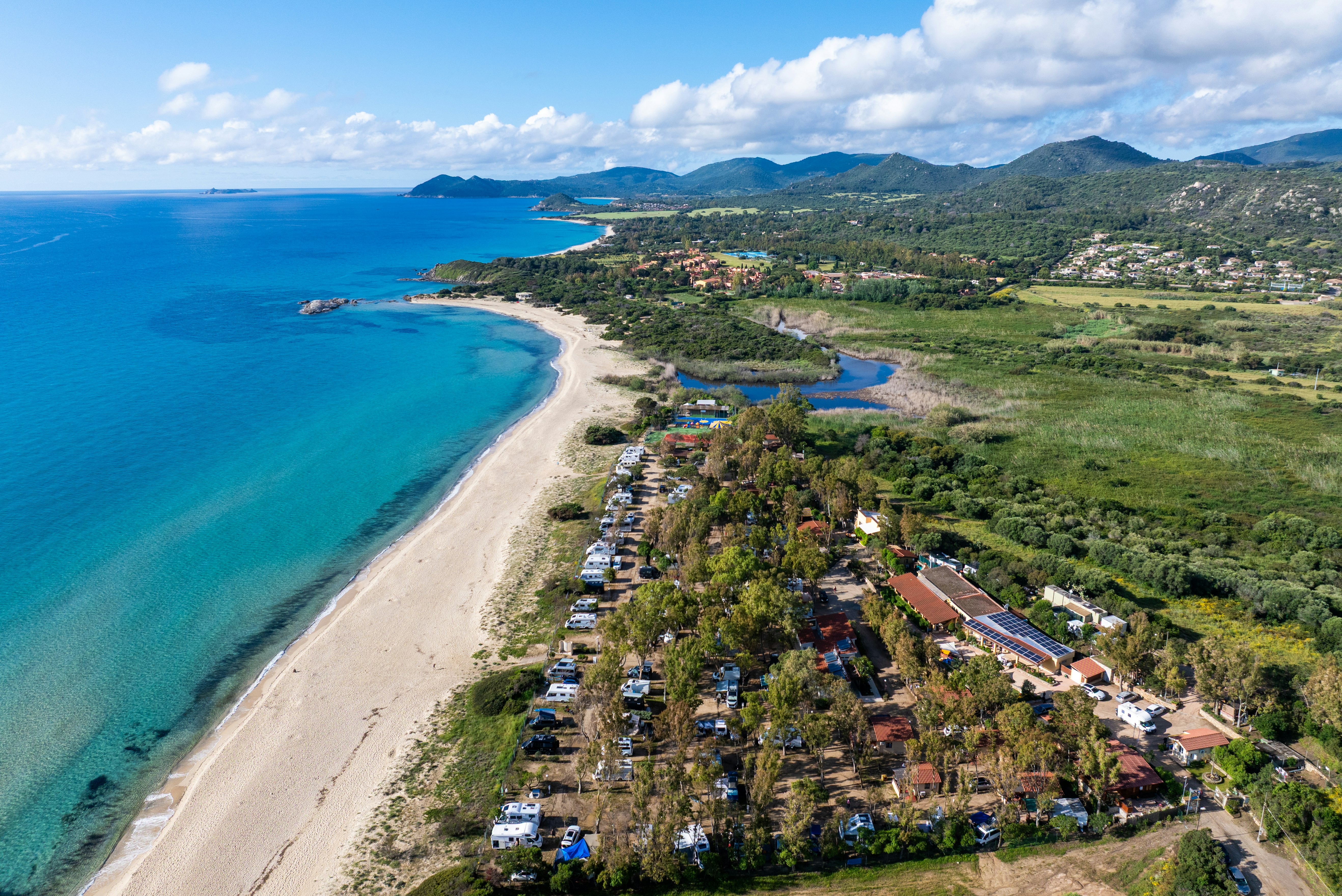 Villaggio Camping Capo Ferrato  - Luftaufnahme des Campingplatzes