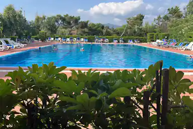 Villaggio Camping La Ginestra Club