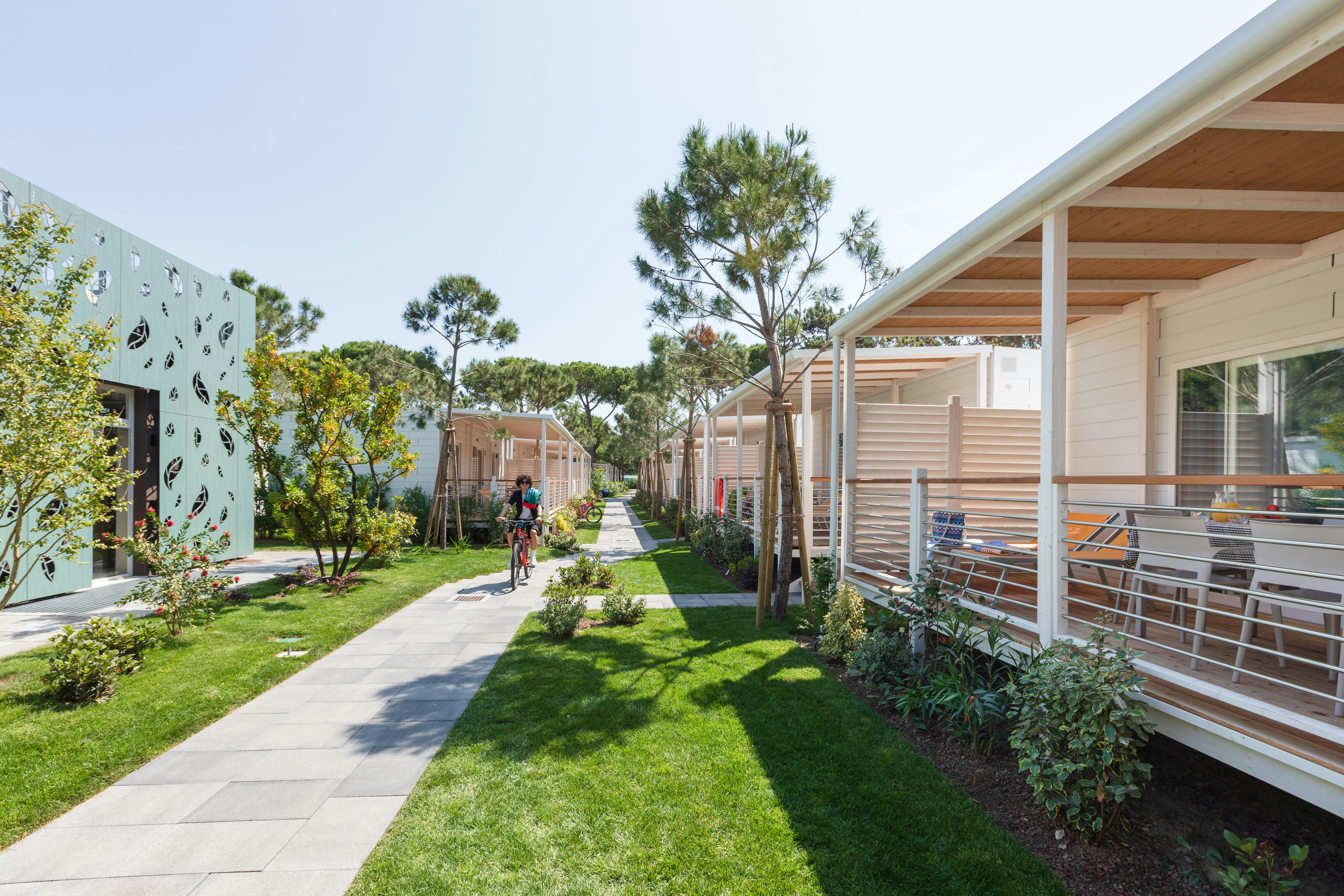 Villaggio Turistico Internazionale Mietunterkünfte mit einer überdachten Veranda