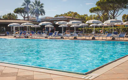 Villaggio Turistico La Cecinella