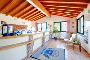 Villaggio Turistico La Cecinella - Rezeption des Campingplatzes