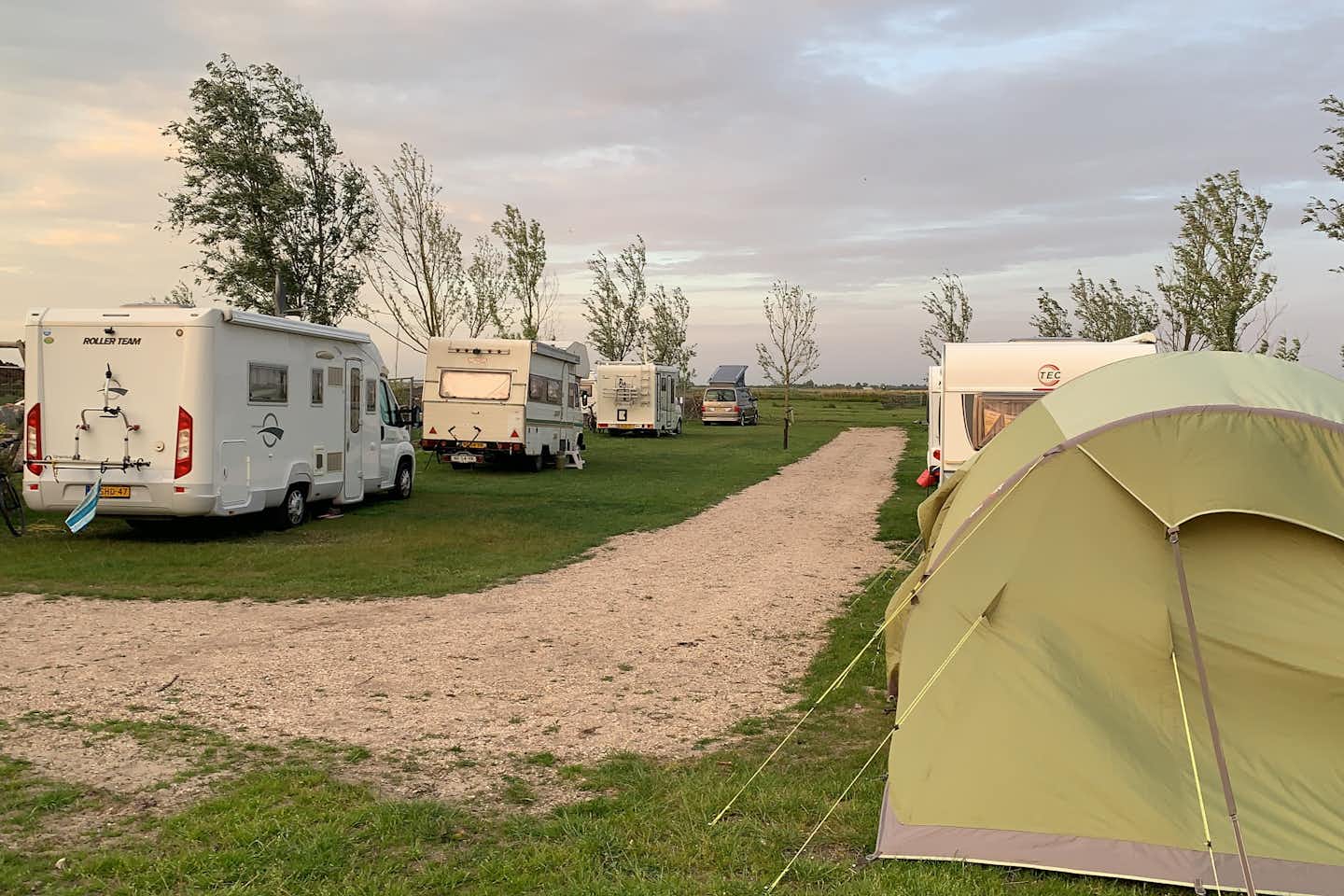 Vodatent @ Boerencamping Swarthoeve - Stell- und Zeltplätze auf dem Campingplatz
