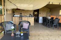 Vodatent @ Camping Dal van de Mosbeek - Blick in das Innere eines Glamping-Zelt