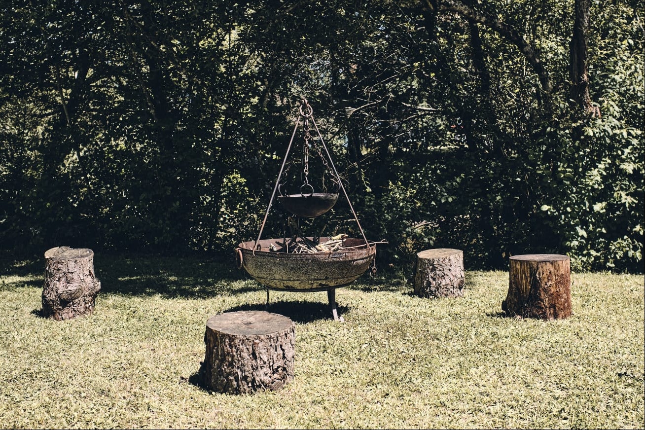 Vodatent @ Camping d'Artagnan - Grillstelle auf dem Campingplatz