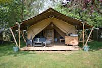 Vodatent @ Camping de Bongerd - Glamping-Zelt mit Terrasse auf dem Campingplatz