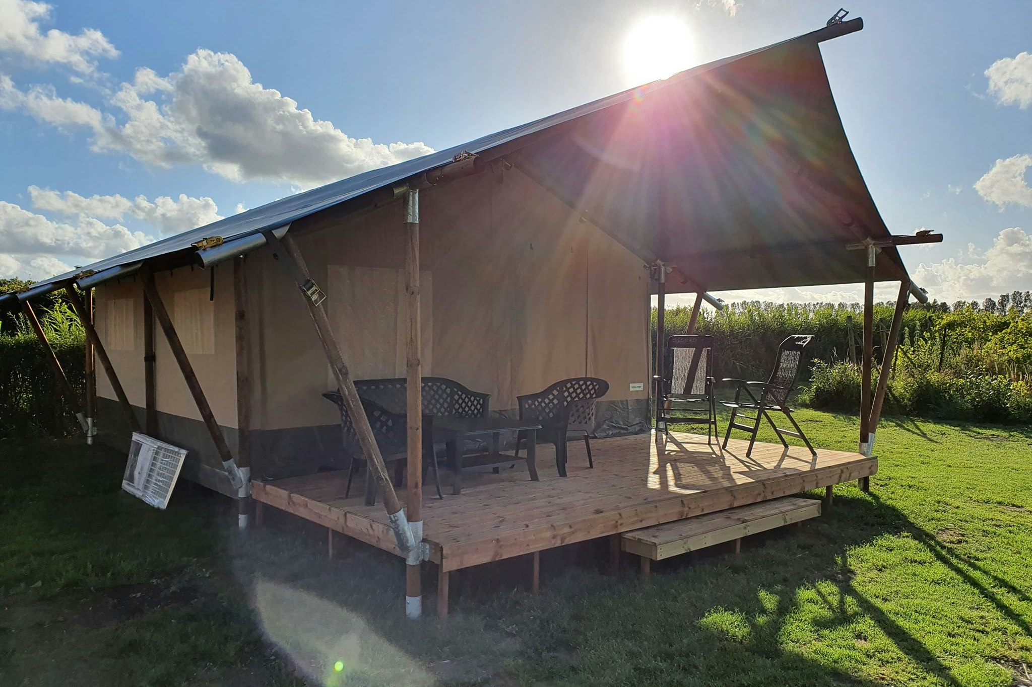 Sind Hunde auf dem Campingplatz Vodatent @ Camping de Oude Rijn erlaubt?