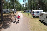 Vodatent @ Camping Sonnenberg - Blick auf die Stellplätze auf dem Campingplatz