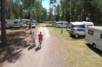 Vodatent @ Camping Sonnenberg - Blick auf die Stellplätze auf dem Campingplatz