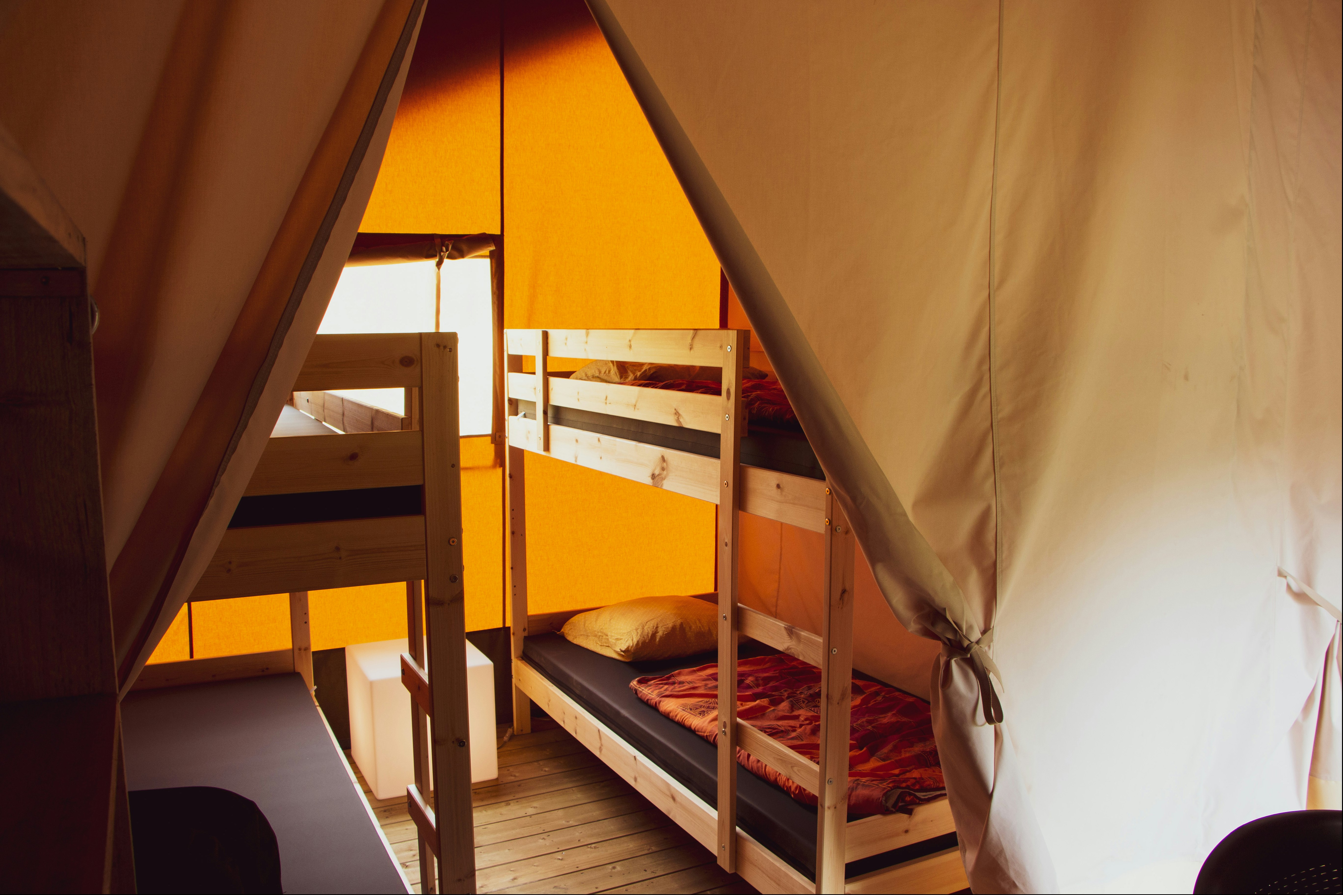 Vodatent @ Camping Vallee de L'Our - Doppelstockbett in einem Glamping-Zelt