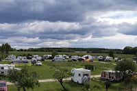Vodatent @ Minicamping MiO - Blick auf die Stellplätze auf dem Campingplatz