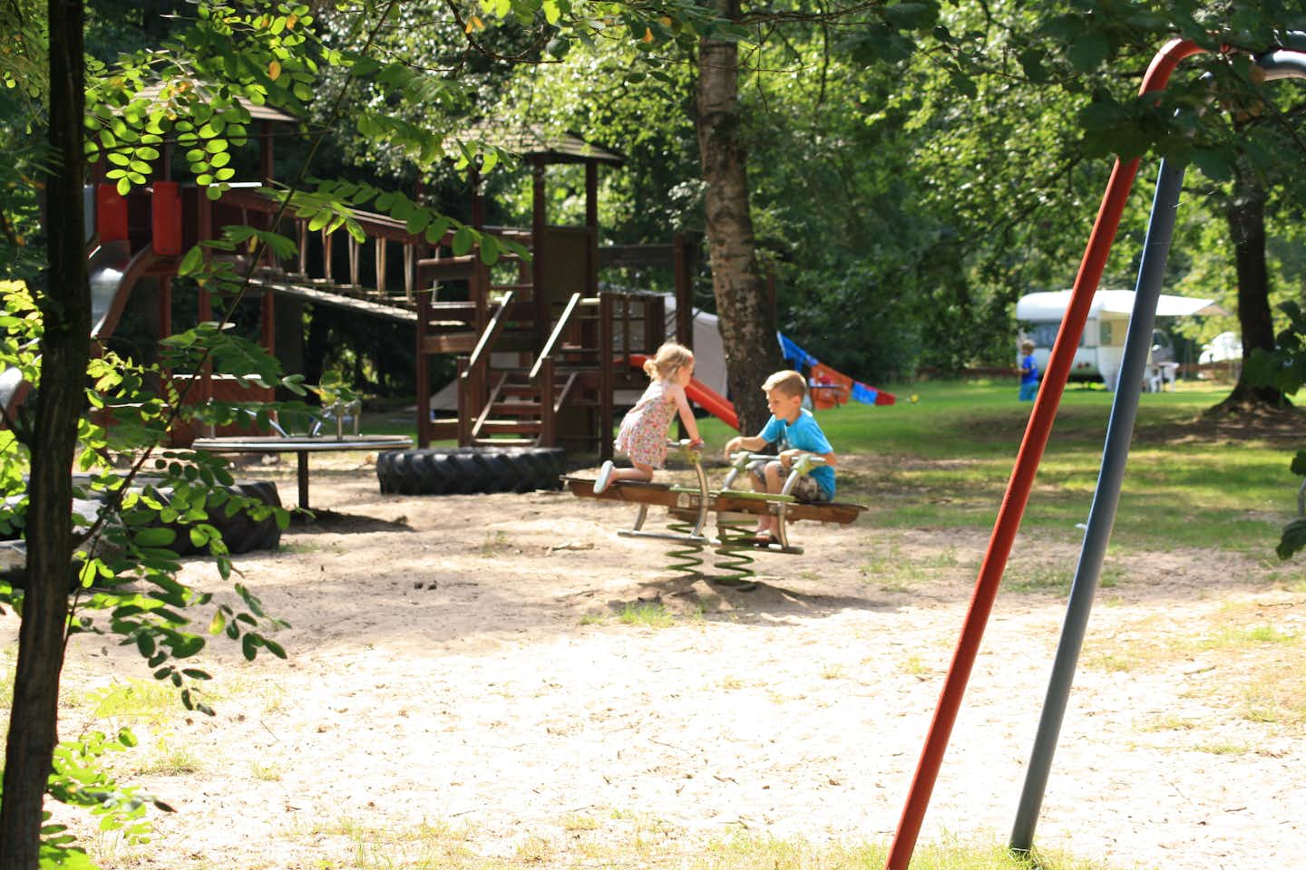 Vodatent @ Vakantiepark Herperduin  - Kinderspielplatz auf dem Campingplatz