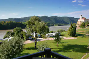Wachau Camping Schönbühel - Standplätze auf dem Campingplatz