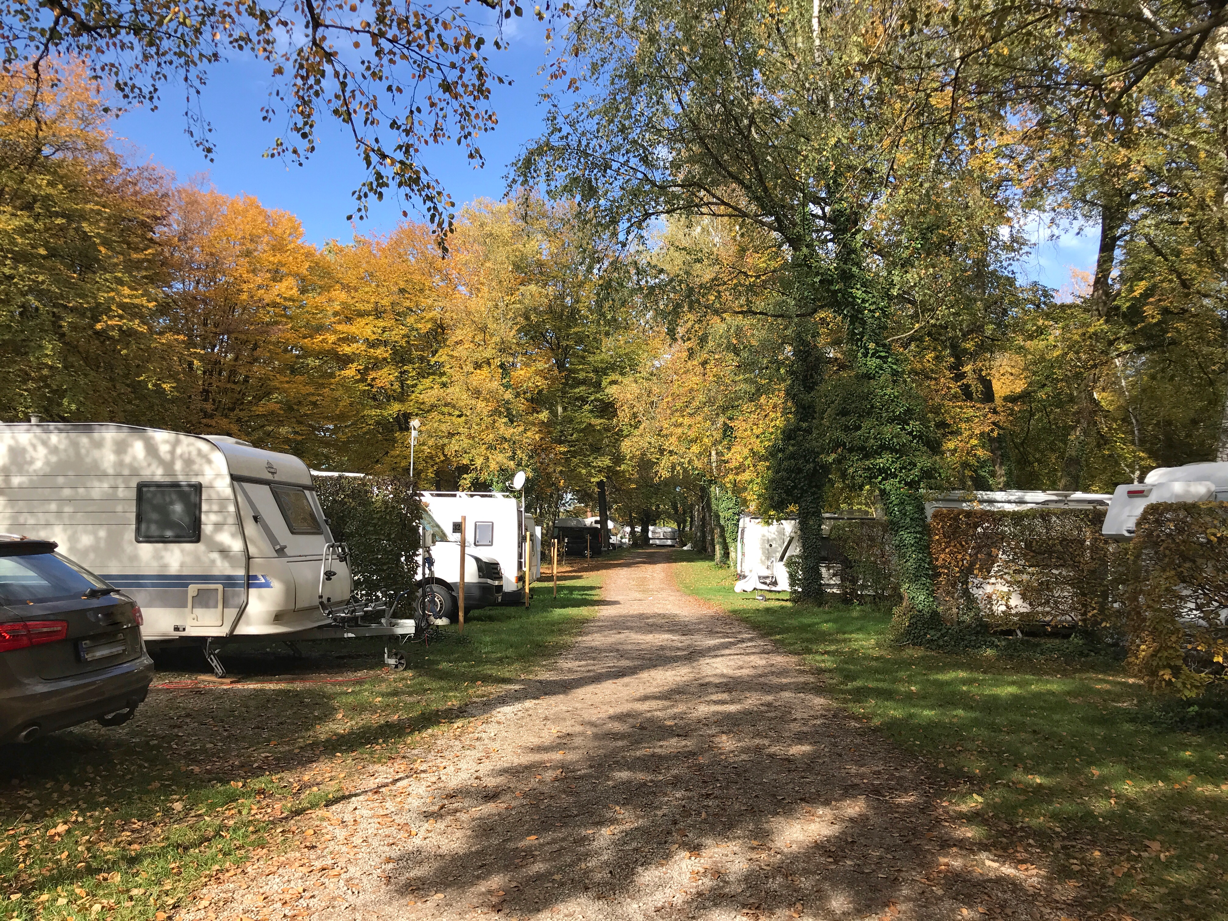 Waldcamping Muenchen Obermenzing - Standplatz - 1.JPG