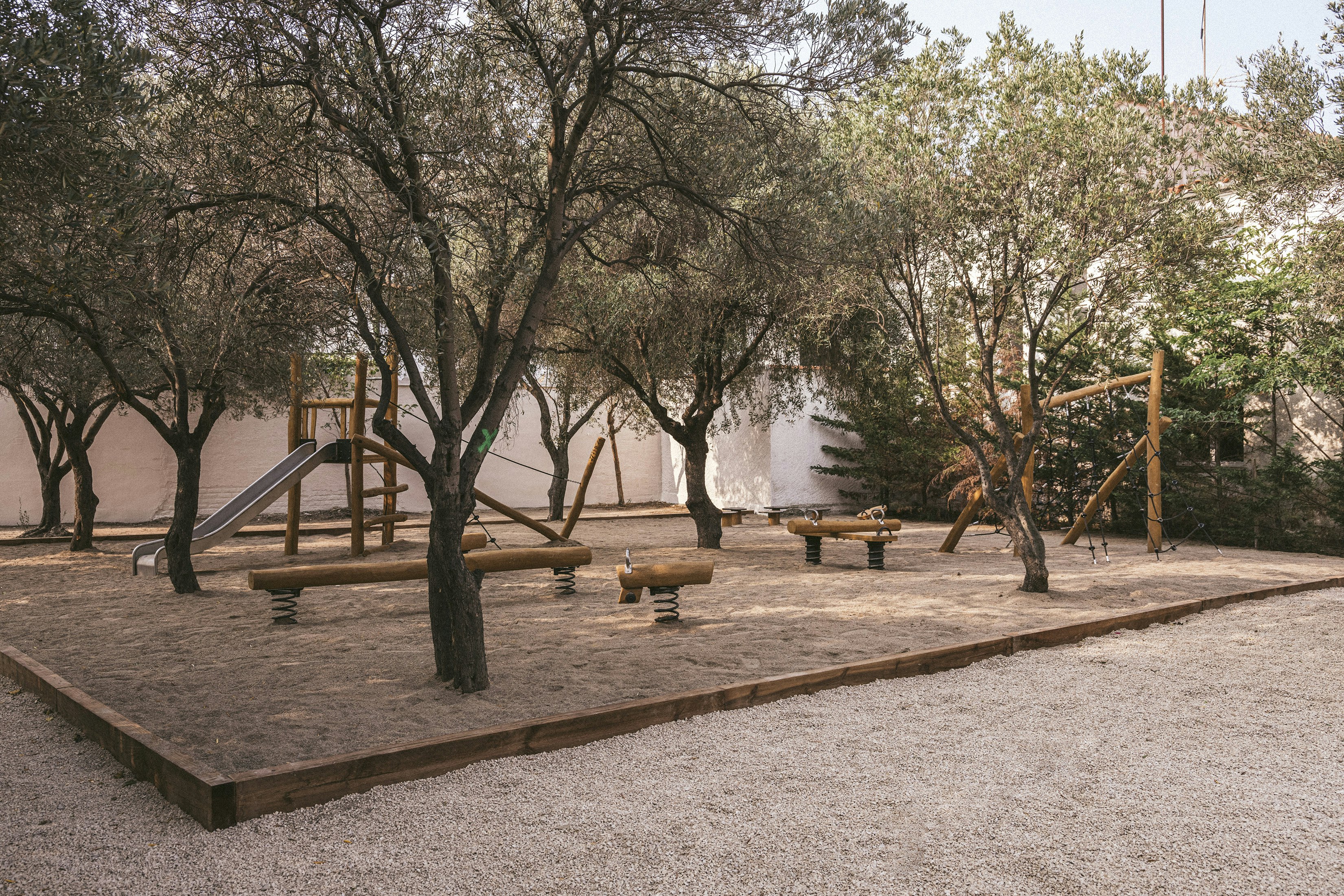 wecamp Cadaqués  Wecamp Cadaqués  - Kinderspielplatz auf dem Campingplatz