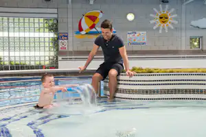 Westport House Caravan and Camping Park - Indoor Pool vom Campingplatz mit Kinderbecken