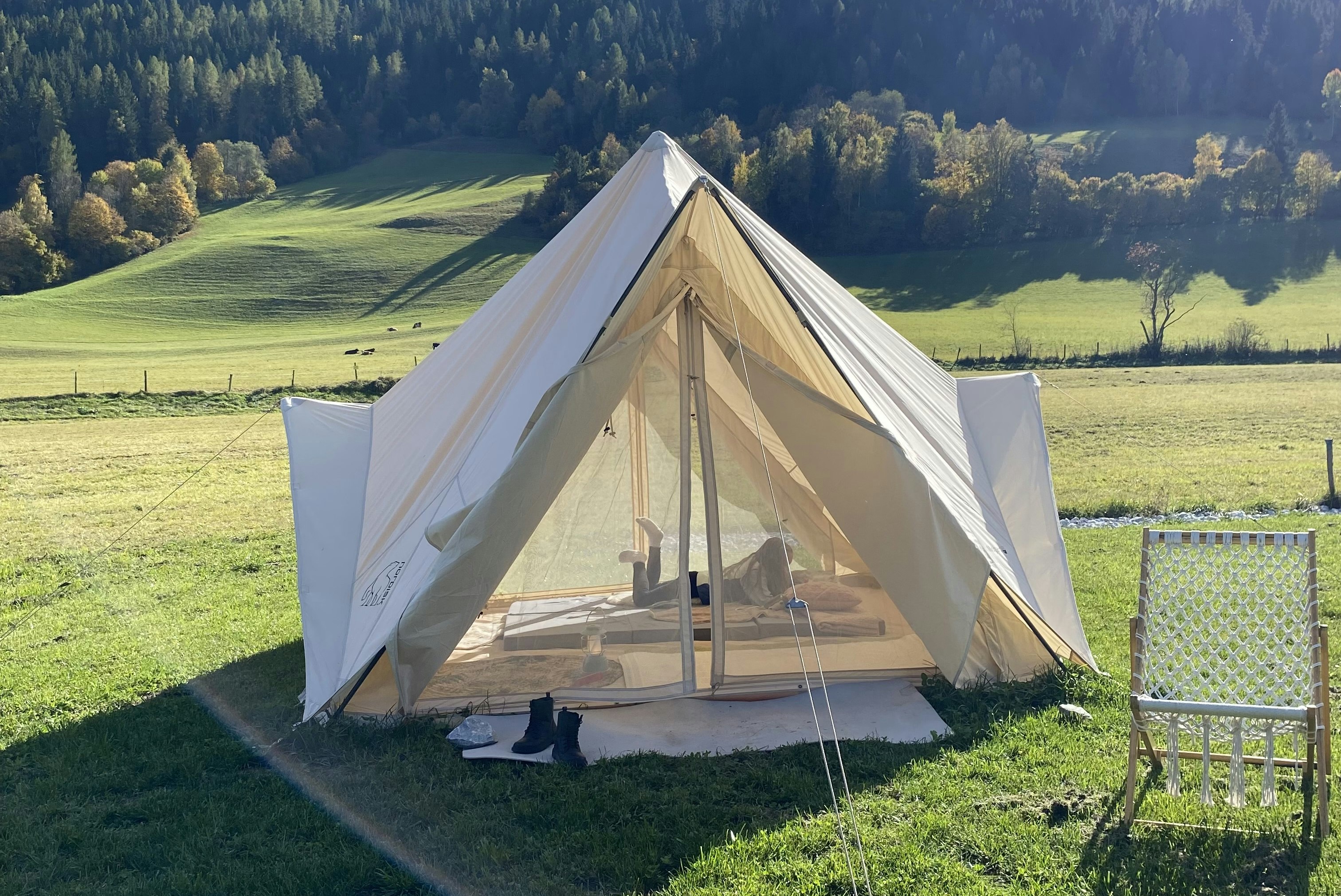 Wiesn Relax Camping Fam.Steiner  Wiesn-Relax-Camping - Glamping-Zelt auf der Wiese