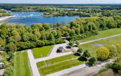 Wohnmobilpark am Badesee Aurich