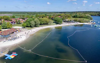 Wohnmobilpark am Badesee Aurich