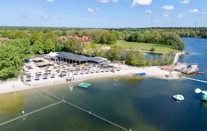 Wohnmobilpark am Badesee Aurich