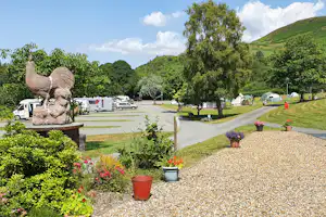 Woodlands Caravan Park Devils Bridge - Blick auf den Campingplatz vom Sanitärblock aus