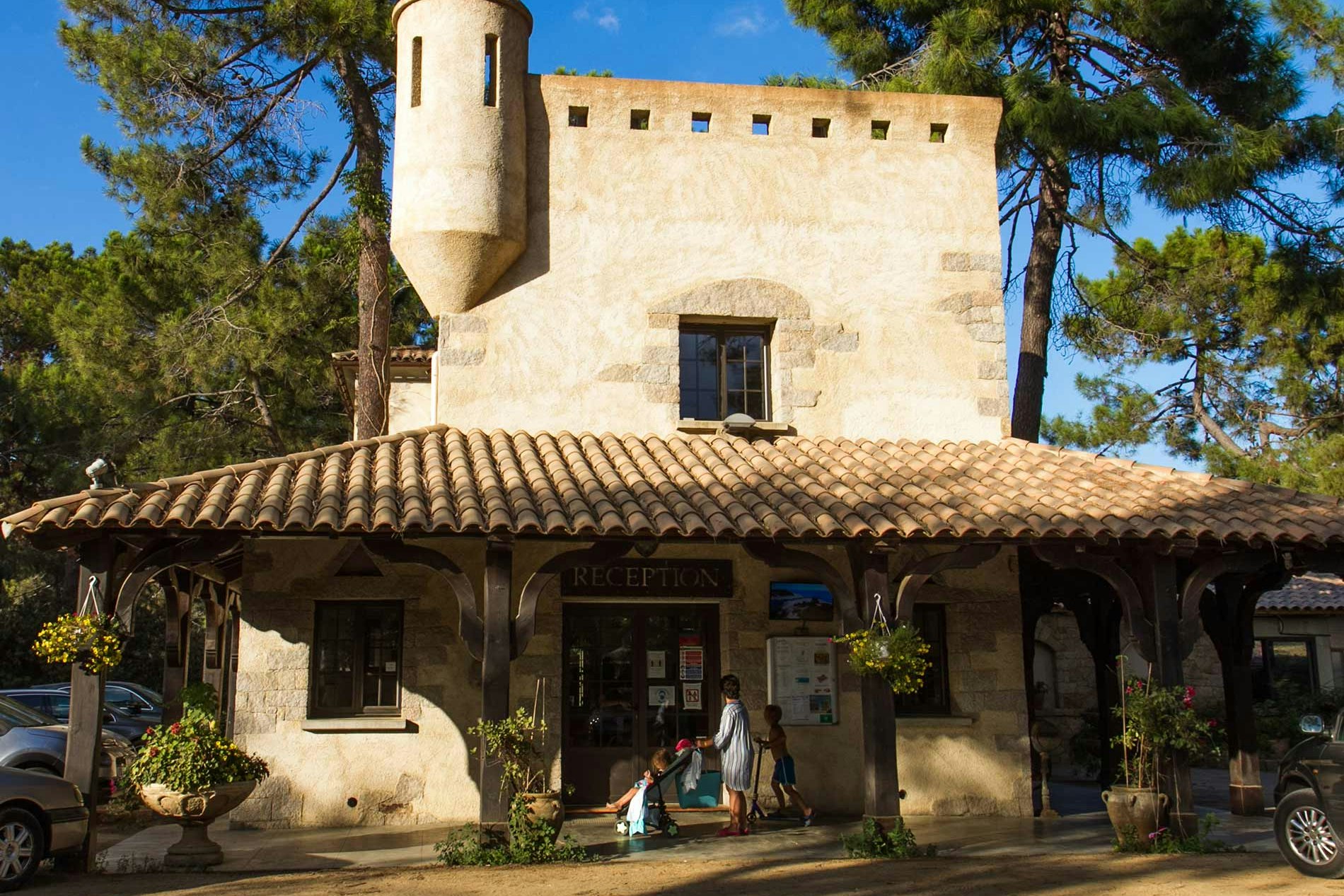 Yelloh! Village Perla di Mare - Rezeption des Campingplatzes