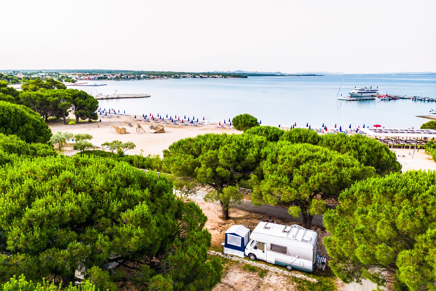 Zaton Holiday Resort  - Luftaufnahme des Campingplatzes