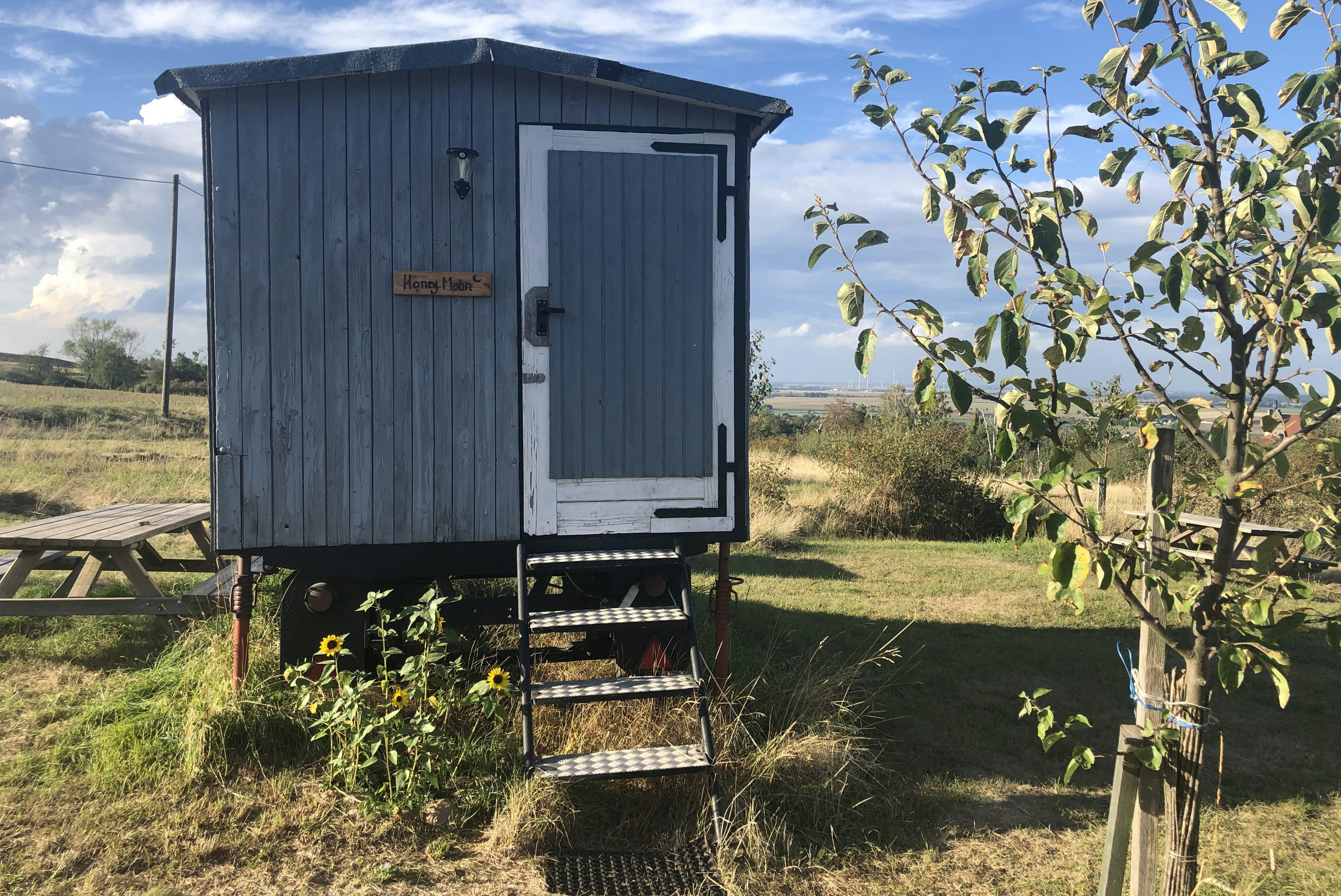 Zeltwiese Löbejün  - Mobilheim auf dem Campingplatz