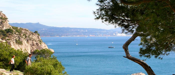 Camping au bord de la mer à la Côte d'Azur
