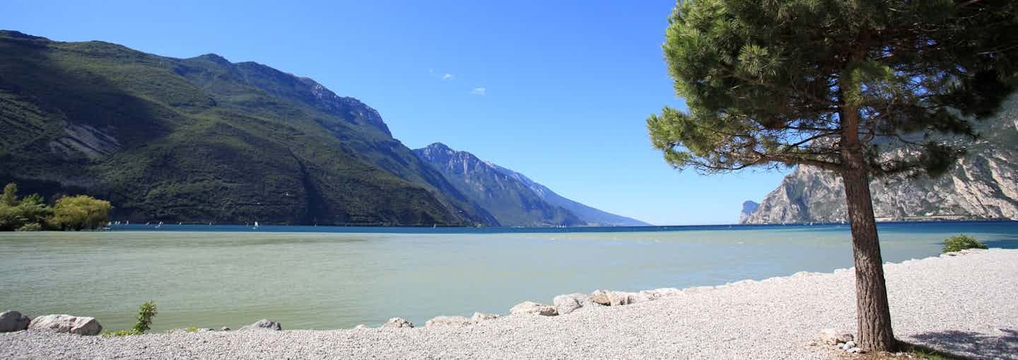 Camping am See in Limone