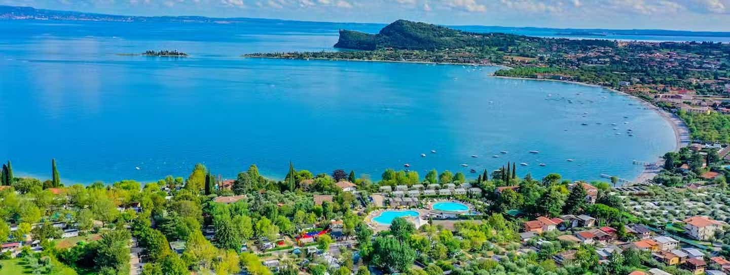 Camping avec piscine sur le lac de Garde