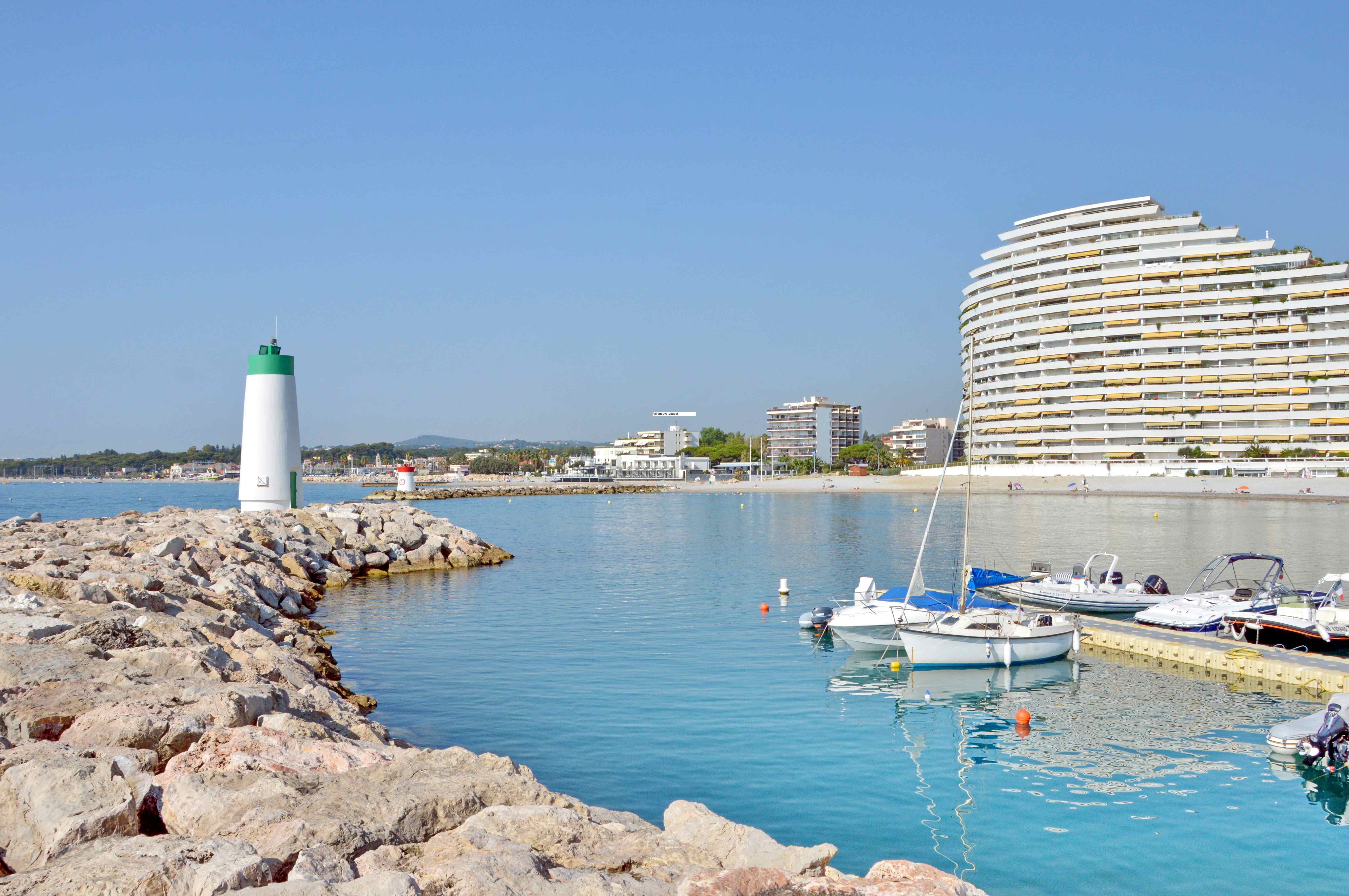 Camping in Villeneuve-Loubet