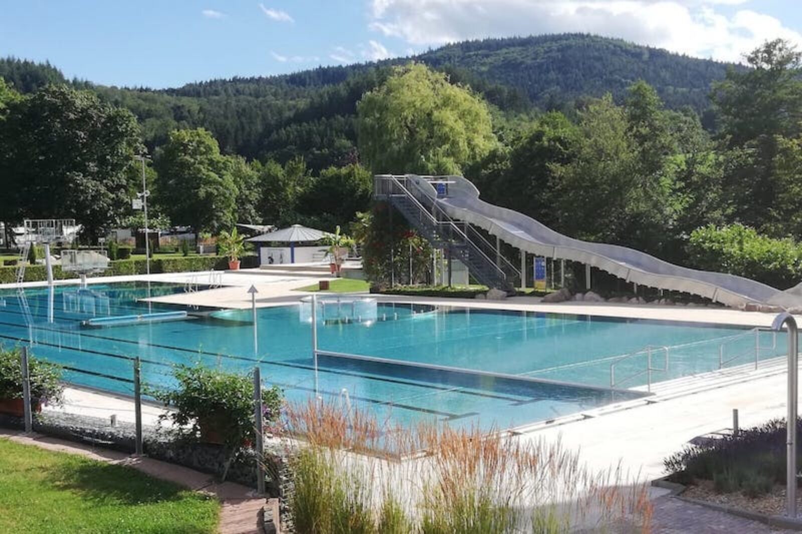 Sofort buchbar: 9 schöne Campingplätze in Deutschland für Kinder ...