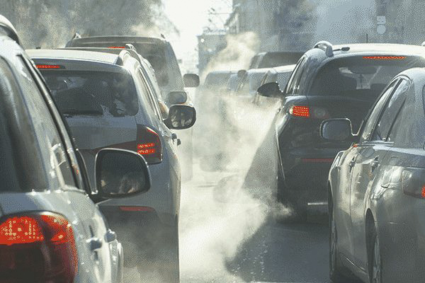 car-emissions-on-a-street.png