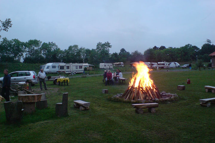 Campingplatz-am-Waldbad