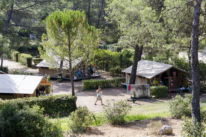 Huttopia-Camping-Fontvieille
