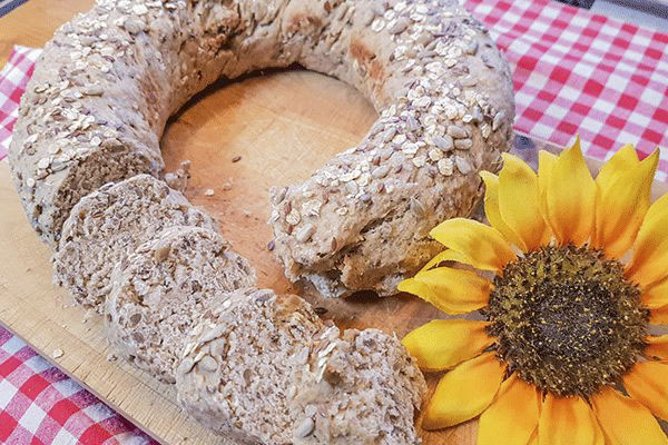 rdcd_0001_Backen_Omnia_Koernerbrot-(9).png