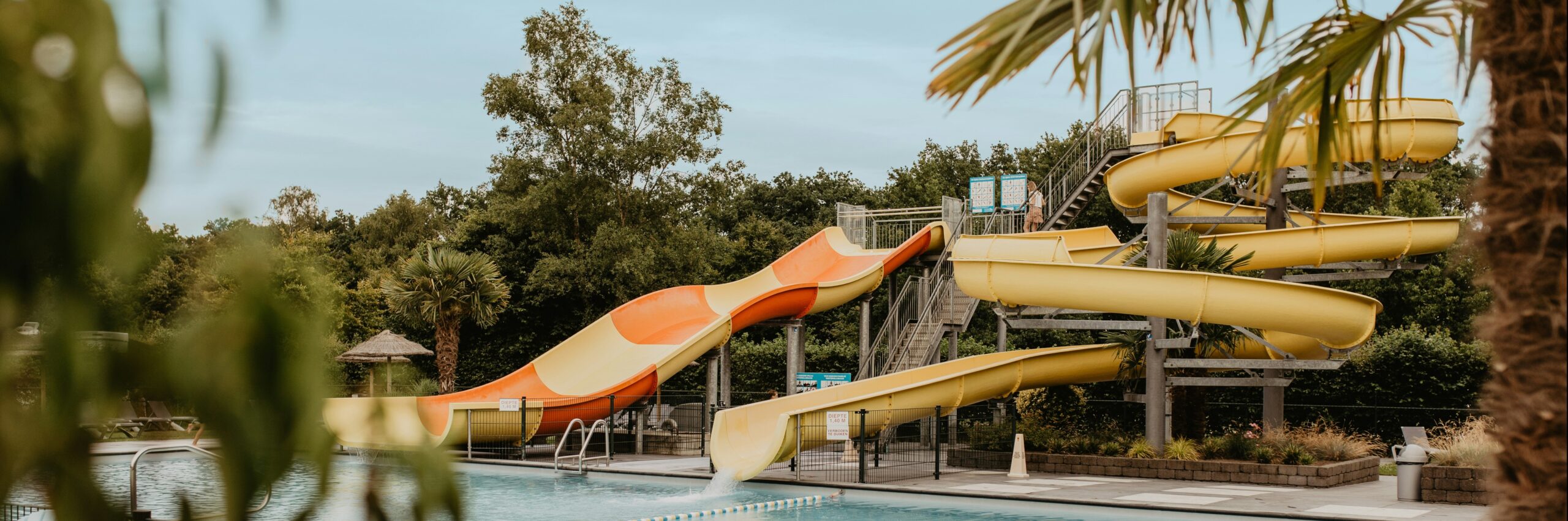 Campingpltze in den Niederlanden mit Wasserrutschen - PiNCAMP by ADAC