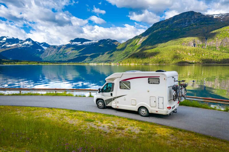 Wohnmobil in den Alpen