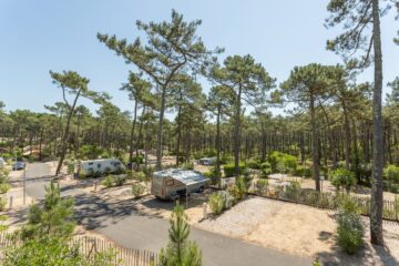 Campingplatz in Pinienwäldern - Yelloh! Village Les Grands Pins – Lacanau-Océan (Nouvelle Aquitaine)