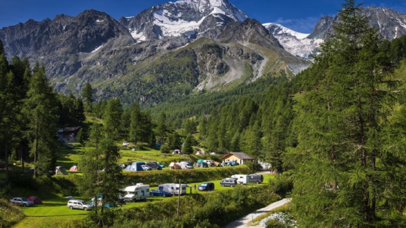 campingplätze mit traumhafter aussicht hoch, höher: camping arolla