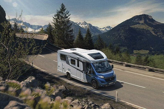 Die besten Wohnmobile für 2, 4 und 6 Personen | PiNCAMP by ADAC