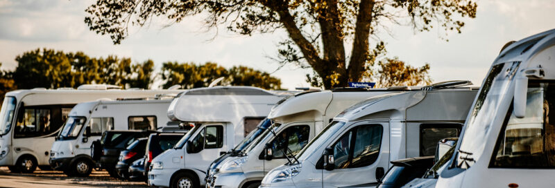 Wohnmobile auf dem Campingplatz